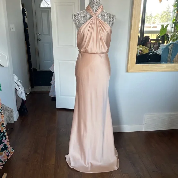 NWT ASOS Design Satin Halter Maxi Formal Gown Dress. Size 6. Medium. - Picture 9 of 16